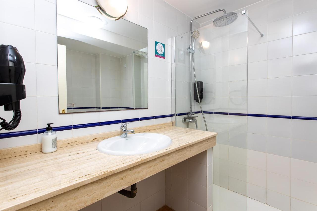 קורלחו Uptown Urban Apartments (Adults Only) מראה חיצוני תמונה